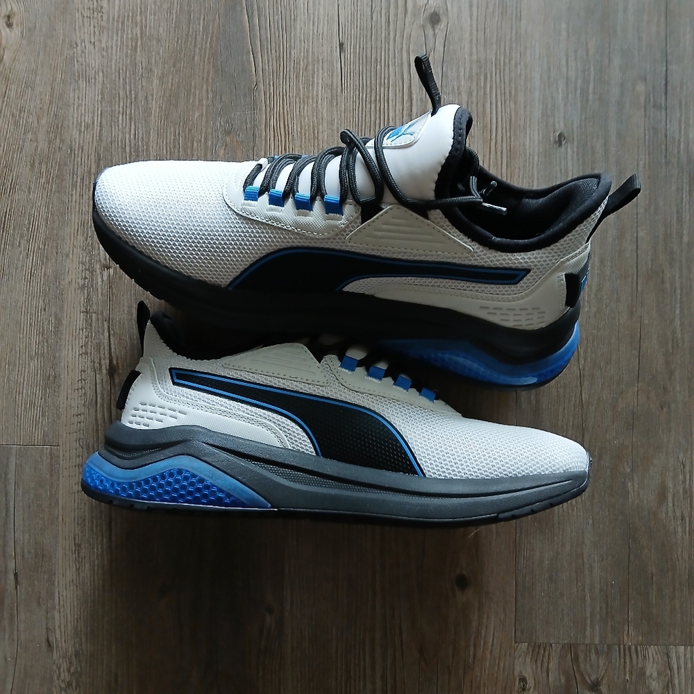 Men's Puma Sneakers, Size8